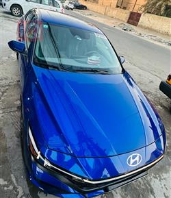 هیوندای ئەلەنترا